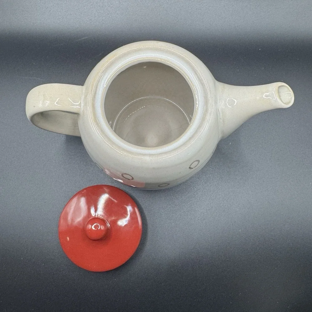 Pier 1 Elemental Tea Set. Teapot & 3 Different Color Cups